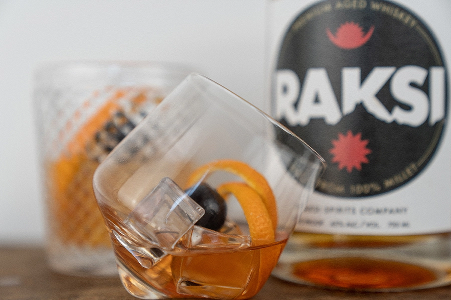 G Raksi Create an AI Cocktail Recipe with Raksi Whiskey